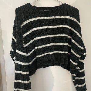 Forever 21 Chenille Cropped Sweater
